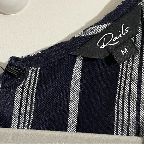 RAILS Striped Short Sleeve Jumpsuit Size Medium - Picture 2 of 3